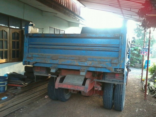 ขายรถหกล้อดั้ม165แรง 750000ต่อรองได้ครับ0847944751