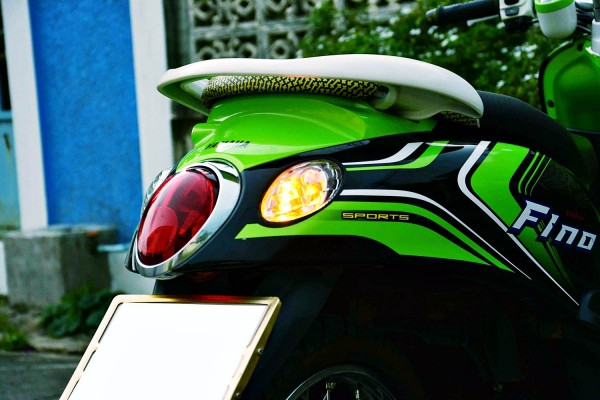 ฟีโน่ดำ เขียว ขาว สภาพสวย ฟีโน่ดำ เขียว ขาว สภาพสวย