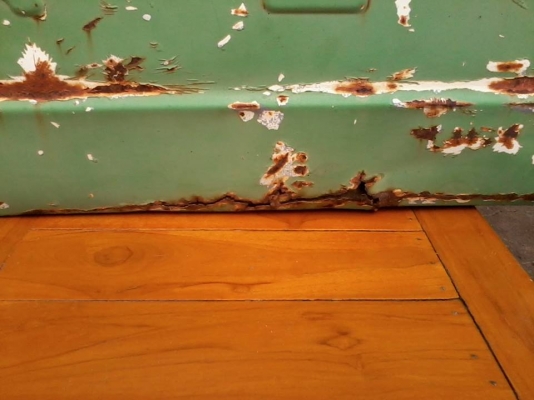 ฝาท้ายมาสด้า 1000 ตะขอแปะ ฝาท้ายมาสด้า 1000 ตะขอแปะ