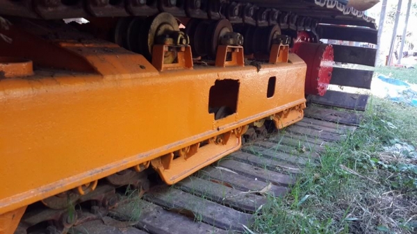 ขายรถเกี่ยวข้าวเกษตรพัฒนา ปี08 เครื่อง อีซูซุ6HH1 TURBO โซ่อัดใหม่ ใบแทรคเต็ม สภาพเต็ม พร้อมลุยงาน อุ้มโรงงาน