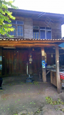 ขายบ้านไม้2ชั้นพร้อมที่