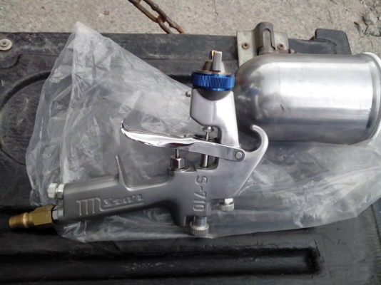 ขาย กาพ่นสีของใหม่ ราคาไม่เเพงครับ