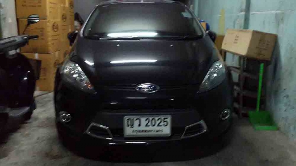 ขาย Ford Fiesta 2011 / 5ประตู เจ้าของขายเองใช้น้อย12,841km ขาย Ford Fiesta 2011 / 5ประตู เจ้าของขายเองใช้น้อย12,841km