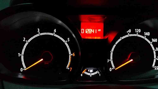 ขาย Ford Fiesta 2011 / 5ประตู เจ้าของขายเองใช้น้อย12,841km