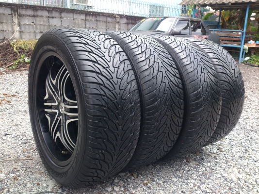 ขายแม็ก 6รูขอบ20 พร้อมยาง265/50R20 ยางปลายปี11 ดอกยางเต็มไม่แตกไม่ร้าวไม่กินข้างใช้งานน้อยมาก (สภาพแม็กยาง90\%) สวยๆ จำนวน 1 ชุด