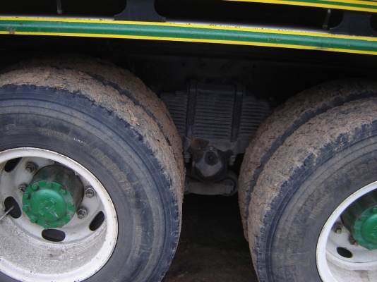 ขายรถHINO 500 (344 แรง) แม่+ลูกสามคานแท้ขาย 2700000 บาท โทร. 0843376760