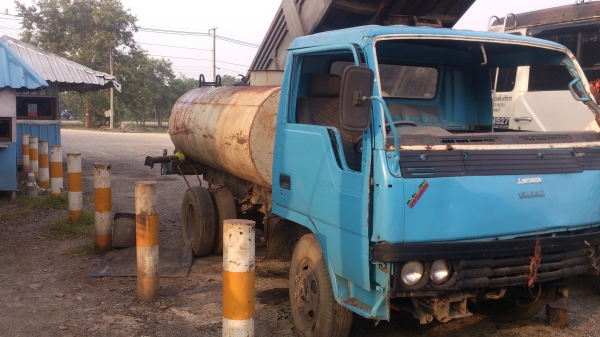 ขายรถน้ำ