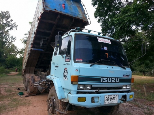 ขายดั้ม2เพลา ร็อกกี้195แรง พ.เพาเวอร์ เบรกทิฟฟี่ ภายในสวย แอร์เย็น สภาพพร้อมใช้งาน เอกสารพร้อมโอน จัดไฟแนนซ์ได้ เงื่อนไขง่ายๆวันเดียวรับรถ สนใจโทร 090-8588220คุณนะ ID:narong498 หรือ www.truck.in.th/498