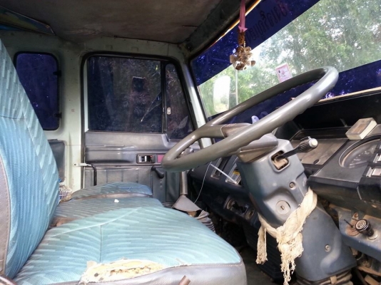 ขายดั้ม2เพลา ร็อกกี้195แรง พ.เพาเวอร์ เบรกทิฟฟี่ ภายในสวย แอร์เย็น สภาพพร้อมใช้งาน เอกสารพร้อมโอน จัดไฟแนนซ์ได้ เงื่อนไขง่ายๆวันเดียวรับรถ สนใจโทร 090-8588220คุณนะ ID:narong498 หรือ www.truck.in.th/498