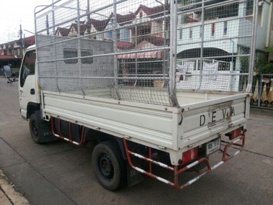 บรรทุก 4 ล้อกลาง ใช้มา 1 ปี วิ่ง 1.2 หมื่นกิโล ( ผ่อนได้)