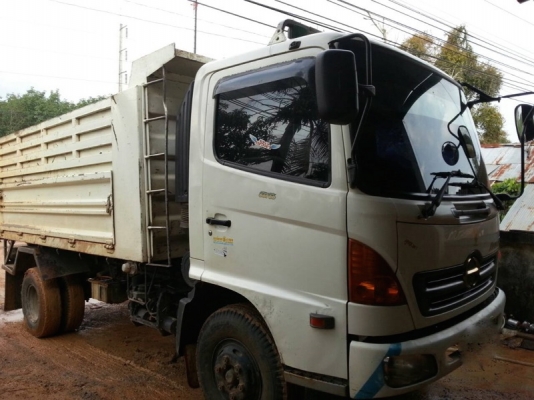 รถฮีโน่ 6 ล้อดั้ม 170 แรงม้า.  ปี 50  สนใจติดต่อ 081 - 6079515