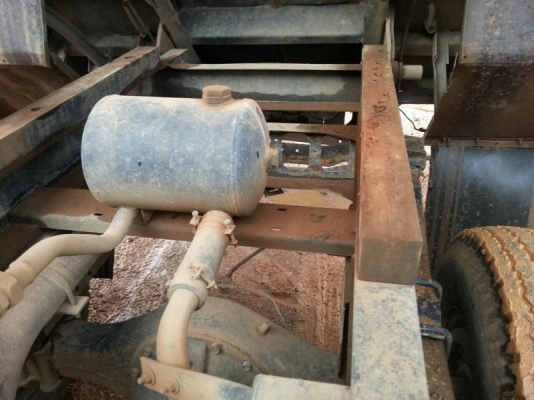 รถฮีโน่ 6 ล้อดั้ม 170 แรงม้า.  ปี 50  สนใจติดต่อ 081 - 6079515