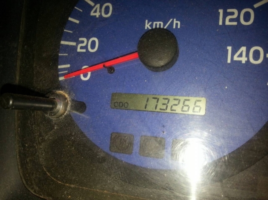 รถฮีโน่ 6 ล้อดั้ม 170 แรงม้า.  ปี 50  สนใจติดต่อ 081 - 6079515