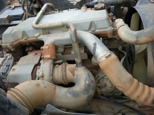 รถฮีโน่ 6 ล้อดั้ม 170 แรงม้า.  ปี 50  สนใจติดต่อ 081 - 6079515