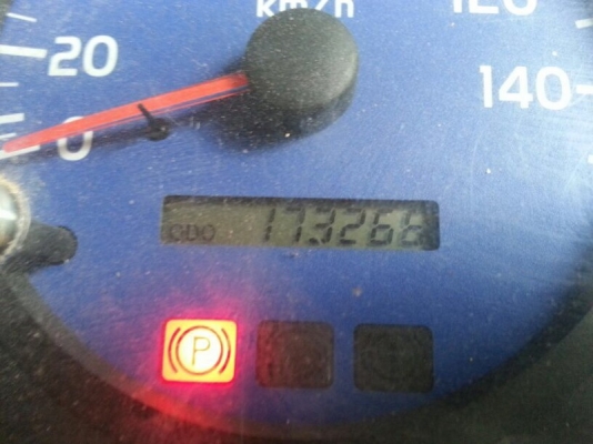 รถฮีโน่ 6 ล้อดั้ม 170 แรงม้า.  ปี 50  สนใจติดต่อ 081 - 6079515