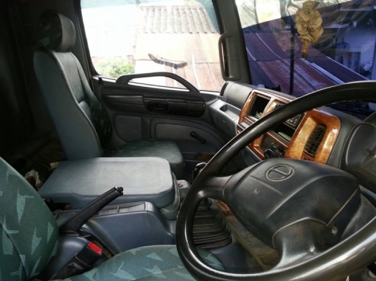 รถฮีโน่ 6 ล้อดั้ม 170 แรงม้า.  ปี 50  สนใจติดต่อ 081 - 6079515