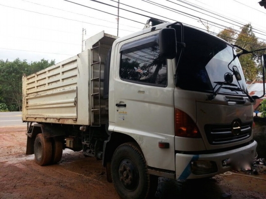 รถฮีโน่ 6 ล้อดั้ม 170 แรงม้า.  ปี 50  สนใจติดต่อ 081 - 6079515