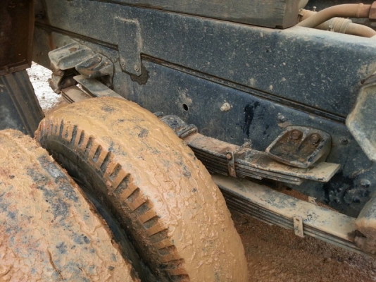 รถฮีโน่ 6 ล้อดั้ม 170 แรงม้า.  ปี 50  สนใจติดต่อ 081 - 6079515