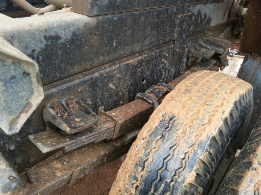 รถฮีโน่ 6 ล้อดั้ม 170 แรงม้า.  ปี 50  สนใจติดต่อ 081 - 6079515