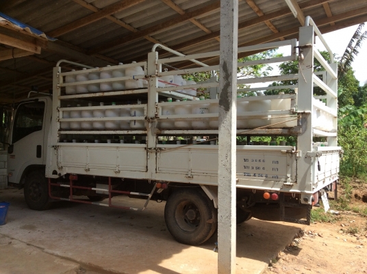 ISUZU 130 NMR ราคาพิเศษ ISUZU 130 NMR ราคาพิเศษ