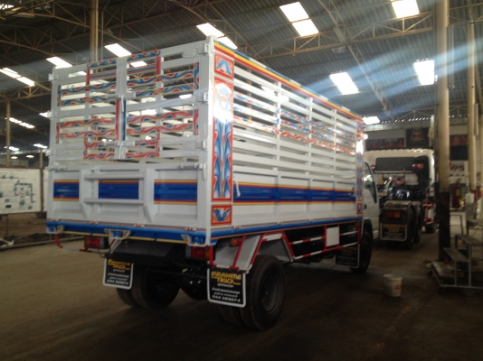 เพิ่งเสร็จค่ะขายไม่แพง ISUZU NPR เครื่อง 4HE1 130 แรงม้า กระบะดั้มพ์เกษตรคอกสูง ยาว 4.50 เมตร กว้าง 2.20 เมตร สูง 1.70 เมตร ยาง 825 ขอบ 16 นิ้ว พร้อมแลบลาย รัยประกัน เครื่อง เกียร์ เฟืองท้าย ระบบไฟ ระบบแอร์ นาน 30 วัน ทำใหม่ทั้งคันคะพร้อมเล่มทะเบียนนะคะ เพิ่งเสร็จค่ะขายไม่แพง ISUZU NPR เครื่อง 4HE1 130 แรงม้า กระบะดั้มพ์เกษตรคอกสูง ยาว 4.50 เมตร กว้าง 2.20 เมตร สูง 1.70 เมตร ยาง 825 ขอบ 16 นิ้ว พร้อมแลบลาย รัยประกัน เครื่อง เกียร์ เฟืองท้าย ระบบไฟ ระบบแอร์ นาน 30 วัน ทำใหม่ทั้งคันคะพร้อมเล่มทะเบียนนะคะ