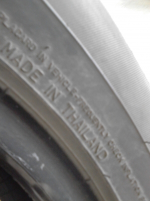 185/60R15 DUNLOP SP SPORT 2030 ปี2011 ชุด 4 เส้น TEL.081-427-3941 185/60R15 DUNLOP SP SPORT 2030 ปี2011 ชุด 4 เส้น TEL.081-427-3941