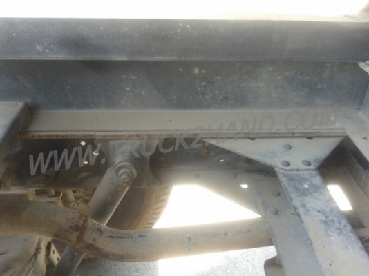 ISUZU  6 ล้อดัมพ์ รุ่น NMR 130  ปีจดทะเบียน 2554