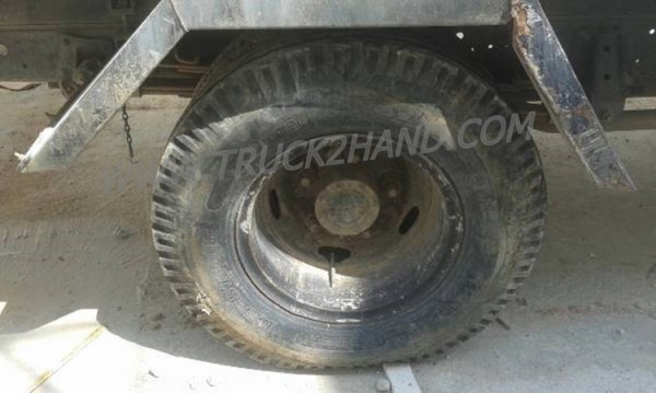 ISUZU  6 ล้อดัมพ์ รุ่น NMR 130  ปีจดทะเบียน 2554