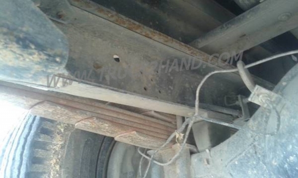 ISUZU  6 ล้อดัมพ์ รุ่น NMR 130  ปีจดทะเบียน 2554