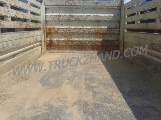 ISUZU  6 ล้อดัมพ์ รุ่น NMR 130  ปีจดทะเบียน 2554