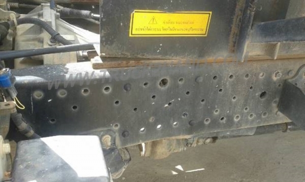 ISUZU  6 ล้อดัมพ์ รุ่น NMR 130  ปีจดทะเบียน 2554