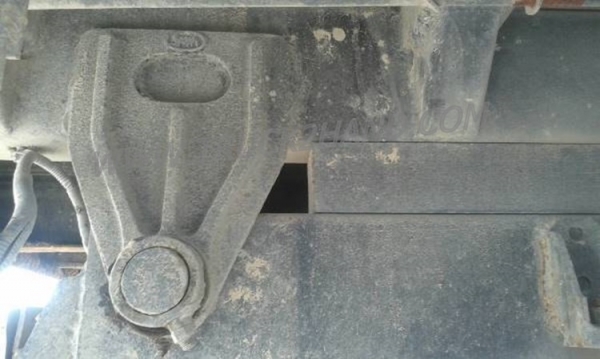 ISUZU  6 ล้อดัมพ์ รุ่น NMR 130  ปีจดทะเบียน 2554