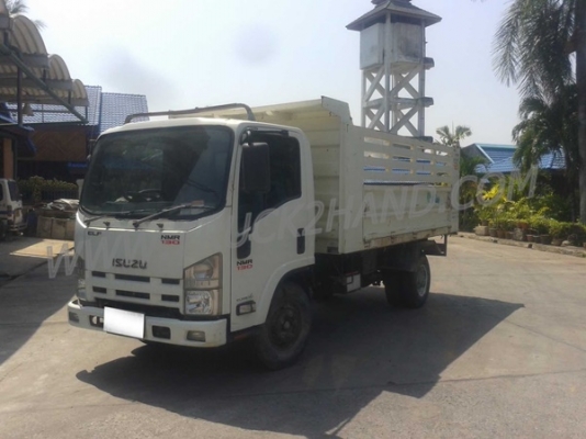 ISUZU  6 ล้อดัมพ์ รุ่น NMR 130  ปีจดทะเบียน 2554