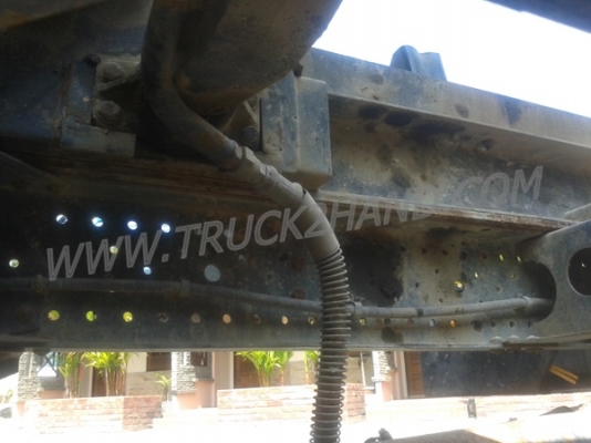 ISUZU  6 ล้อดัมพ์ รุ่น NMR 130  ปีจดทะเบียน 2554