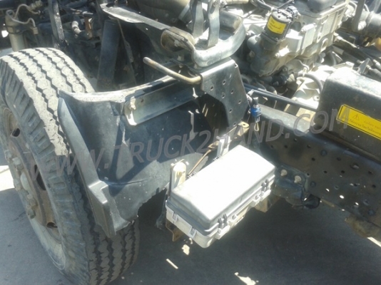 ISUZU  6 ล้อดัมพ์ รุ่น NMR 130  ปีจดทะเบียน 2554