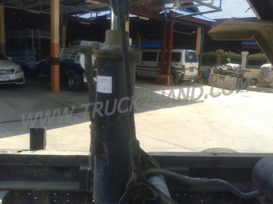 ISUZU  6 ล้อดัมพ์ รุ่น NMR 130  ปีจดทะเบียน 2554