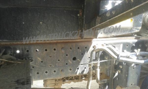 ISUZU  6 ล้อดัมพ์ รุ่น NMR 130  ปีจดทะเบียน 2554