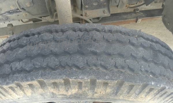 ISUZU  6 ล้อดัมพ์ รุ่น NMR 130  ปีจดทะเบียน 2554