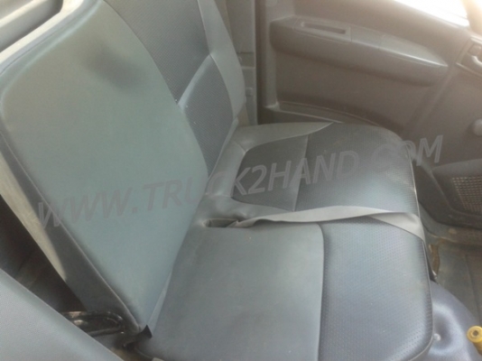 ISUZU  6 ล้อดัมพ์ รุ่น NMR 130  ปีจดทะเบียน 2554