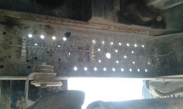 ISUZU  6 ล้อดัมพ์ รุ่น NMR 130  ปีจดทะเบียน 2554