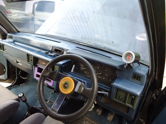 กระบะ  L 200 แค้ป  เครื่อง เทอร์โบ  เบาะ เรคัลโล แท้     ภายในสวย  แม็ก 17   เกียร์ดี เฟืองท้ายดี  ไม่หอน