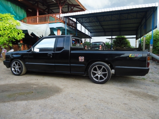 กระบะ  L 200 แค้ป  เครื่อง เทอร์โบ  เบาะ เรคัลโล แท้     ภายในสวย  แม็ก 17   เกียร์ดี เฟืองท้ายดี  ไม่หอน