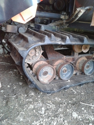 รถเกี่ยวข้าวDC68