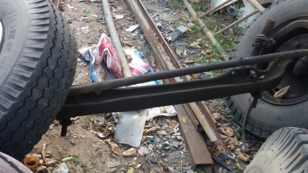 ขายค้านหน้า+เฟืองท้ายนิสสัน   udครบชุด