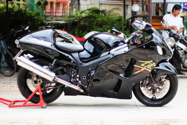 <เอิร์ท พิดโลก>ขาย Hayabusa 1300 ปี2007 ทะเบียนแท้ <รับแลกเทิร์น คุยกันครับ>