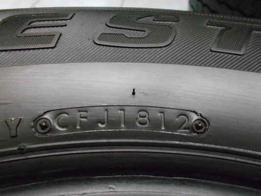 ขายยาง Bridgestone Dueler 265/65/17 ปี 12 ดอกสวยใช้ได้ พร้อมใช้งาน 1 ชุด/ใส่ฟรี ส่งฟรีค่ะ ขายยาง Bridgestone Dueler 265/65/17 ปี 12 ดอกสวยใช้ได้ พร้อมใช้งาน 1 ชุด/ใส่ฟรี ส่งฟรีค่ะ