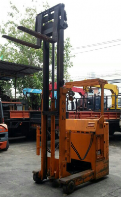 โฟคลิฟท์ ไฟฟ้าNYK ยกได้1.5T พร้อมใช้