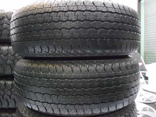 ขายยาง Bridgestone Dueler 265/70/16 กลางปี 11 ดอกสวยใช้ได้ ไม่มีปะ 1 ชุด/ใส่ฟรี ส่งฟรึค่ะ ขายยาง Bridgestone Dueler 265/70/16 กลางปี 11 ดอกสวยใช้ได้ ไม่มีปะ 1 ชุด/ใส่ฟรี ส่งฟรึค่ะ