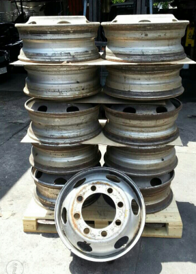 กระทะล้อเรเดียน ขอบ 22.5&times;7.5 เก่าญี่ปุ่น