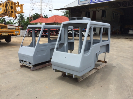 ขายป้อมหน้ารถเครน nissan UD และ FUSO